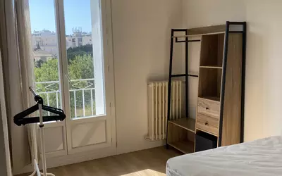 Nîmes (30000)