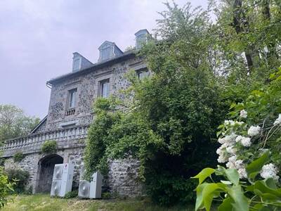 Vente maison 15 pièces Vèze (15160)