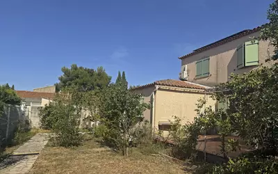 Arles (13104)
