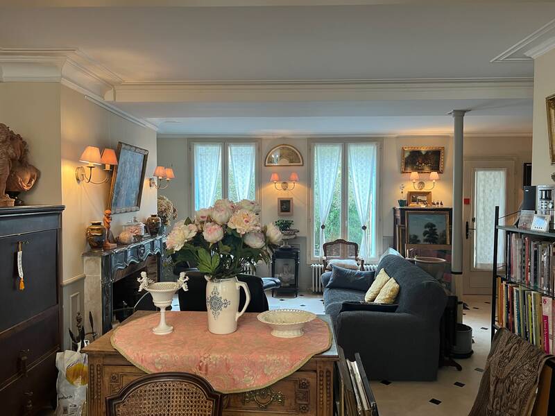 Villeneuve-La-Garenne (92390)