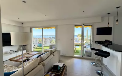 Cannes (06150)