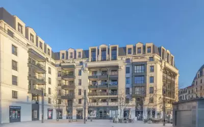 Clamart (92140)