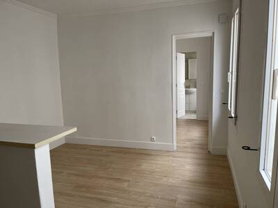 Location appartement 2 pièces Paris 10e
