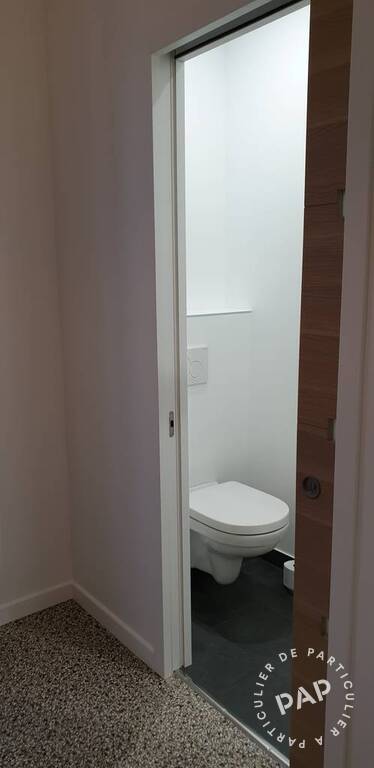 Appartement Courbevoie (92400) 890&nbsp;&euro;