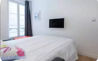 Paris 4E