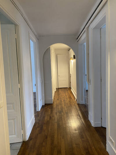 Location appartement 5 pièces Paris 11e