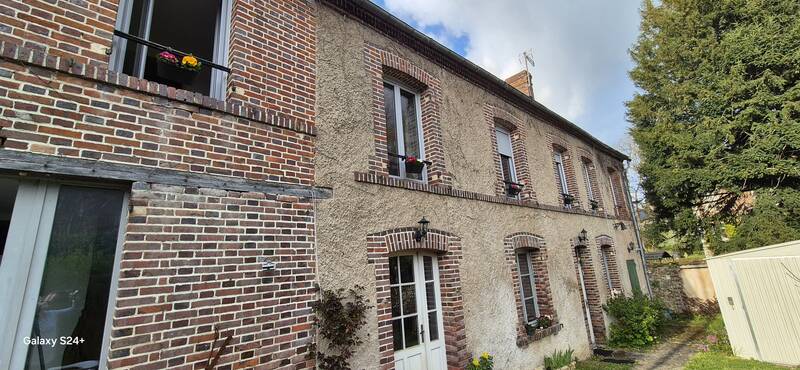 Saint-Julien-Du-Sault (89330)