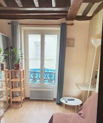 Location appartement studio Paris 4e