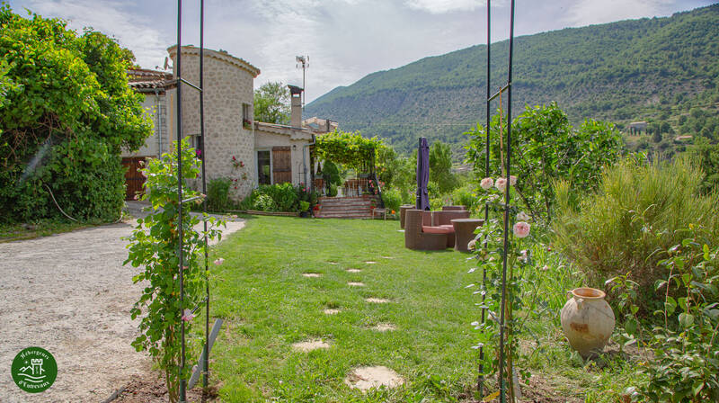 Entrevaux (04320)
