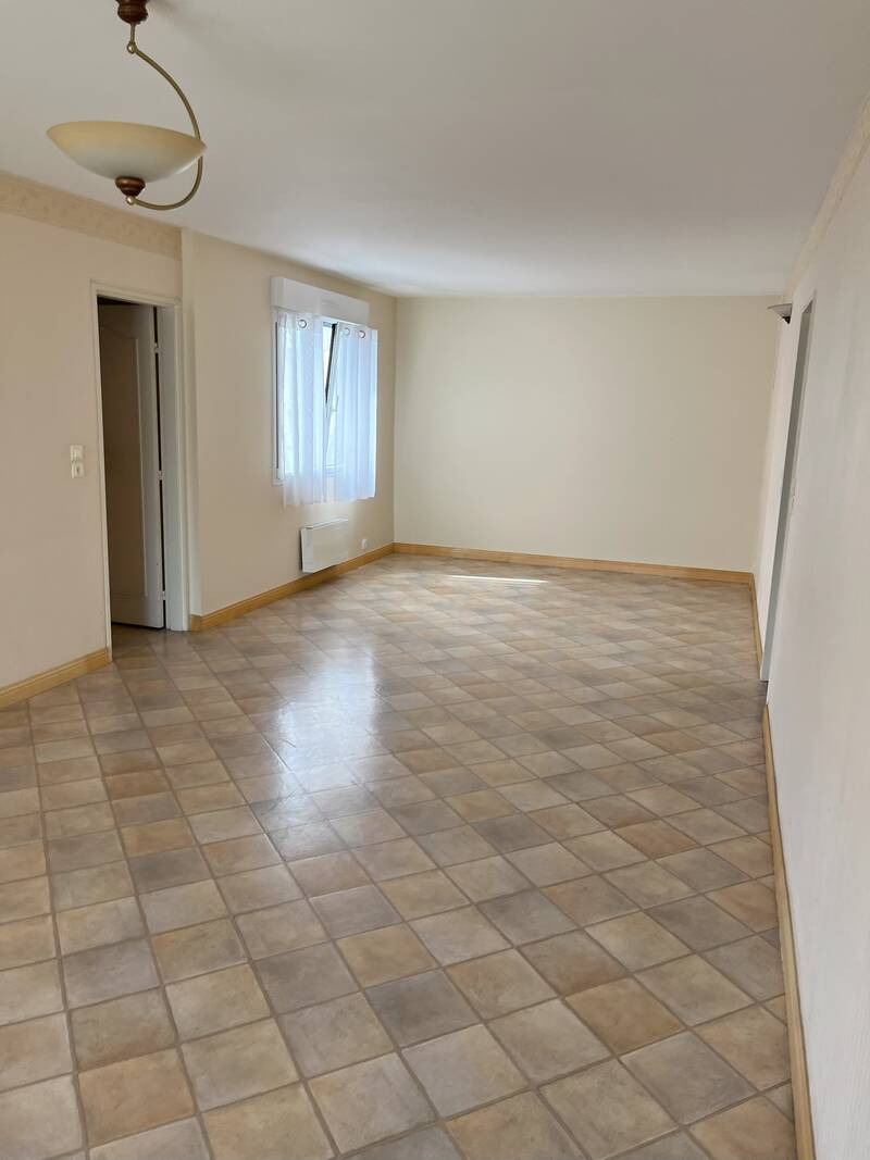 Cholet (49300)