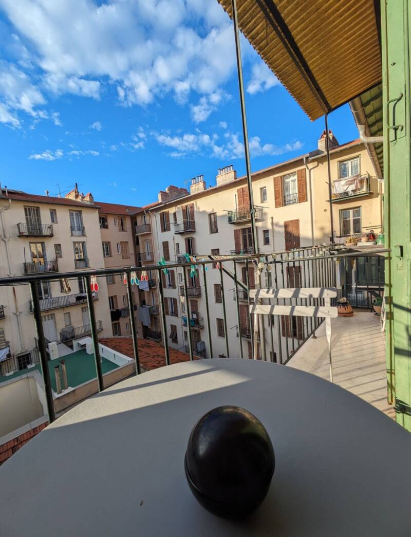 Nice - Proche Place Du Pin