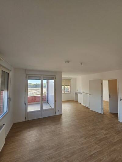 Location appartement 3 pièces Dugny (93440)