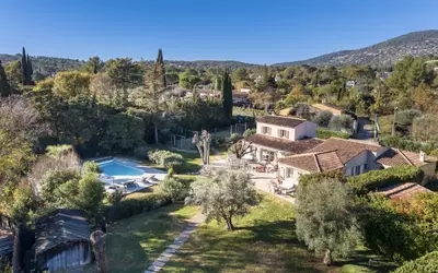 Mougins (06250)