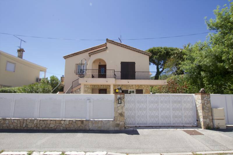 Villeneuve-Loubet (06270)
