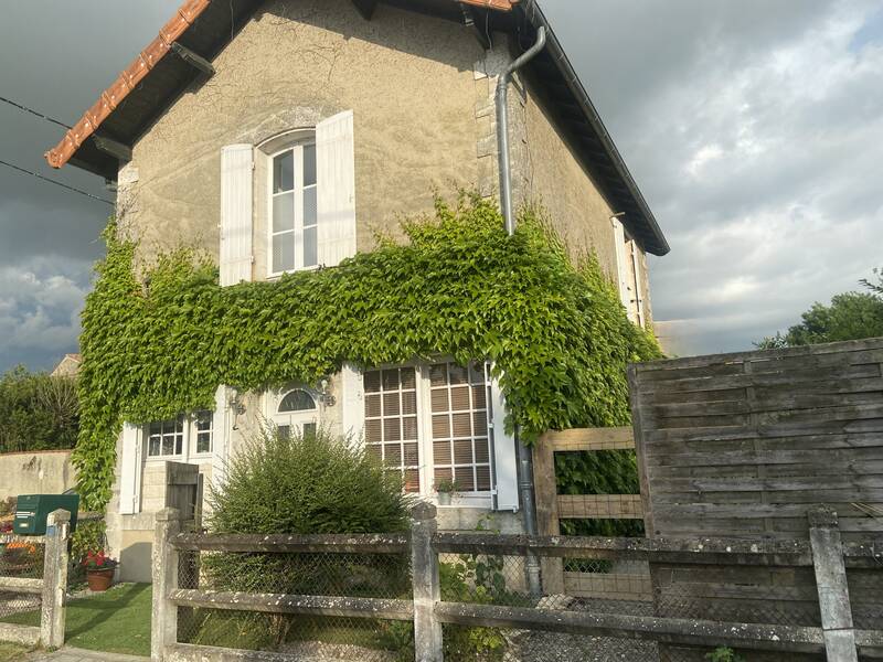 Nachamps (17380)