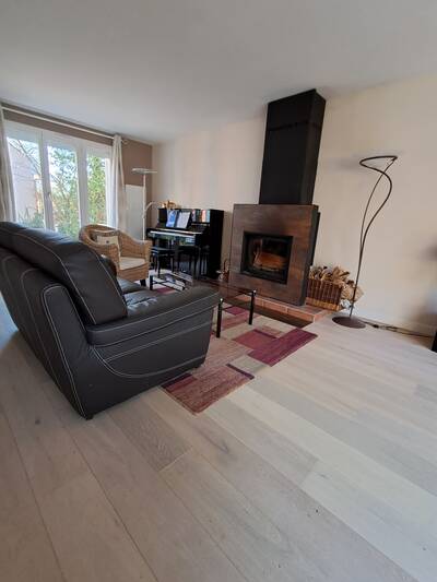 Vente maison 8 pièces Le Mesnil-le-Roi (78600)