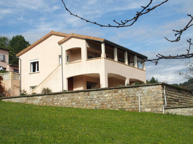 Aubenas (07200)