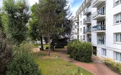 Versailles (78000)