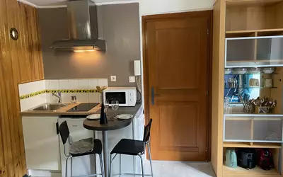 Nantes (44000)