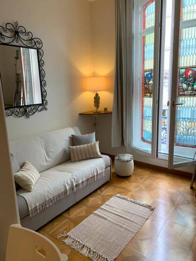 Location appartement studio Paris 8e