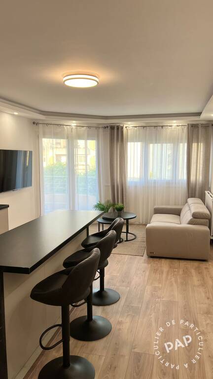 Location  Sartrouville (78500)