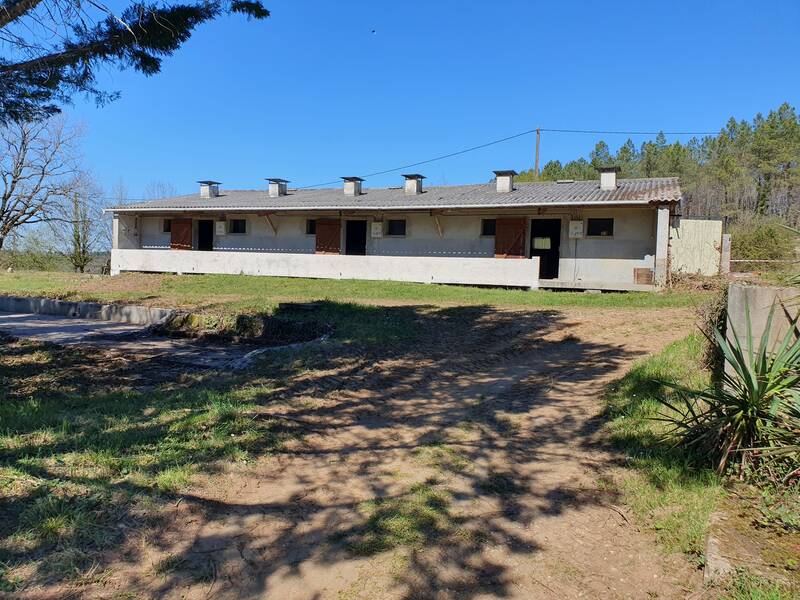 Les Farges (24290)