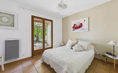 Maison 5 pièces 138 m² · à Six-Fours-les-Plages · 138 m² · 690 000 €