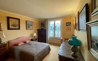Versailles (78000)