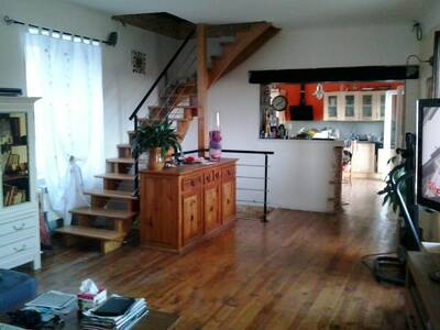 Location maison 6 pièces Les Martres-de-Veyre (63730)
