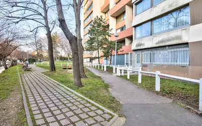 Bobigny (93000)
