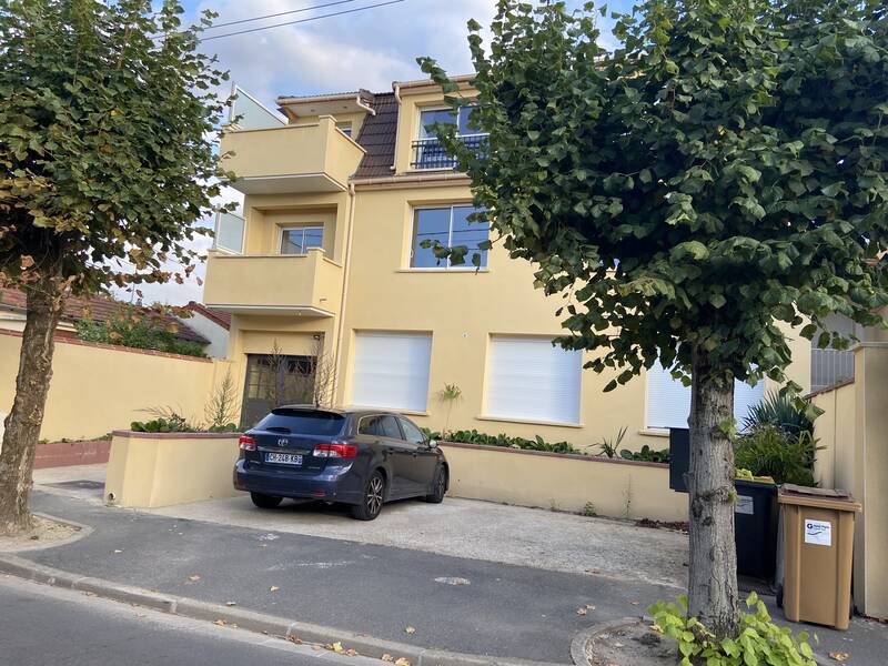 Neuilly-Sur-Marne (93330)