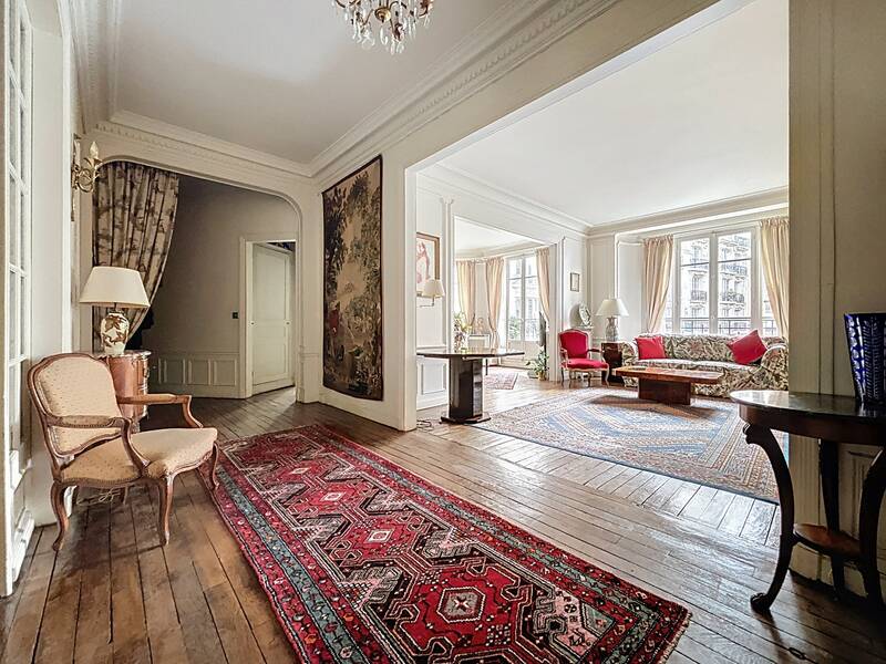 Neuilly-Sur-Seine (92200)