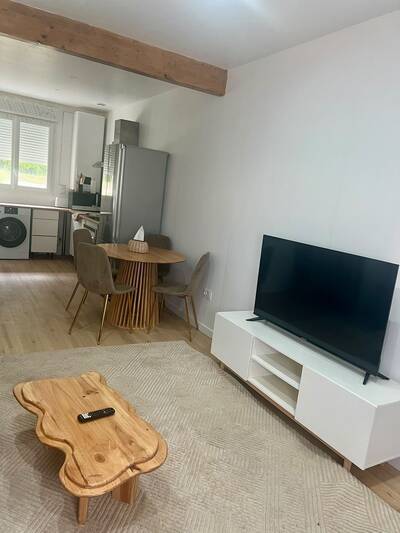 Location appartement studio Osmoy (78910)