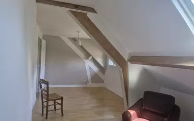 Civry-La-Forêt (78910)