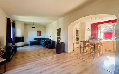 Dijon (21000) Maison 140 M2 Et Dépendances Total 317 M2