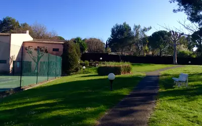 Mougins (06250)