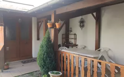 Lons-Le-Saunier (39000)