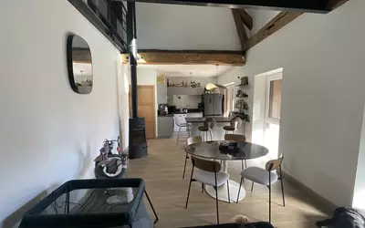 Avec Studio Annecy (74000)