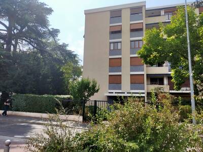 Vente appartement 3 pièces Bron (69500)