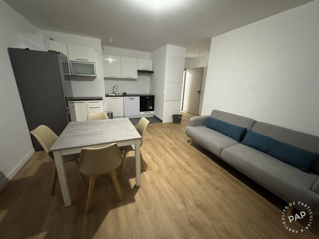 Location meublée appartement 3 pièces 55 m² Bezons (95870)