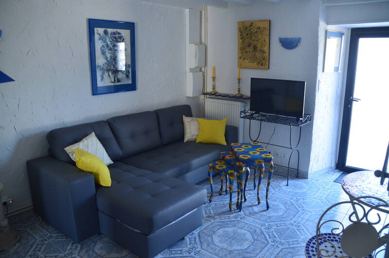 Arnave (09400)