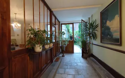 De Caractère  De 1860 240 M² + Grange Et Jardin Clos - Saint-Amand-Montrond (182