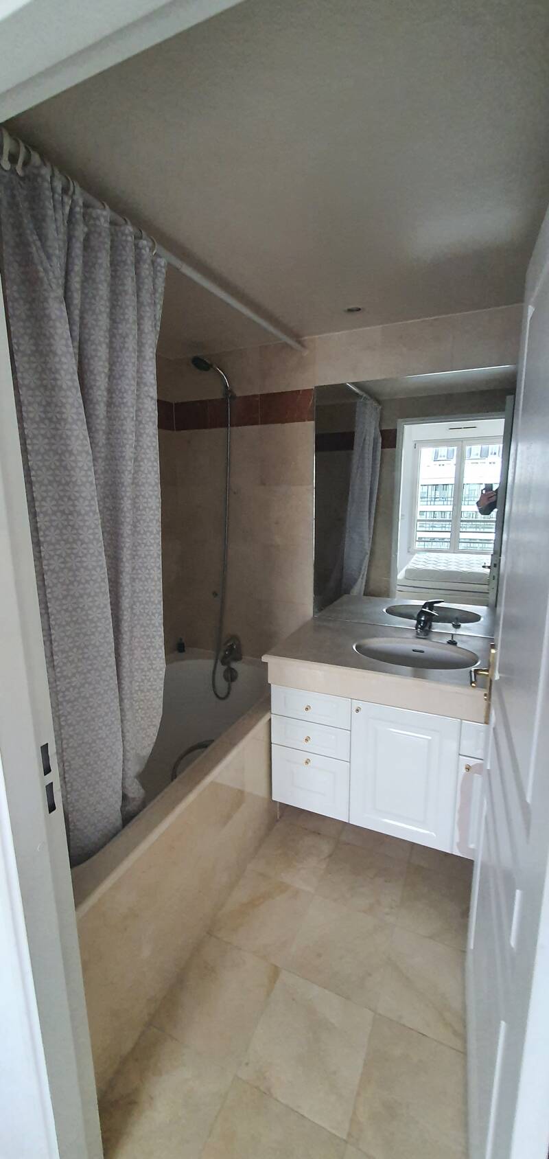 Levallois-Perret (92300)