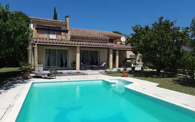 Donzère (26290)