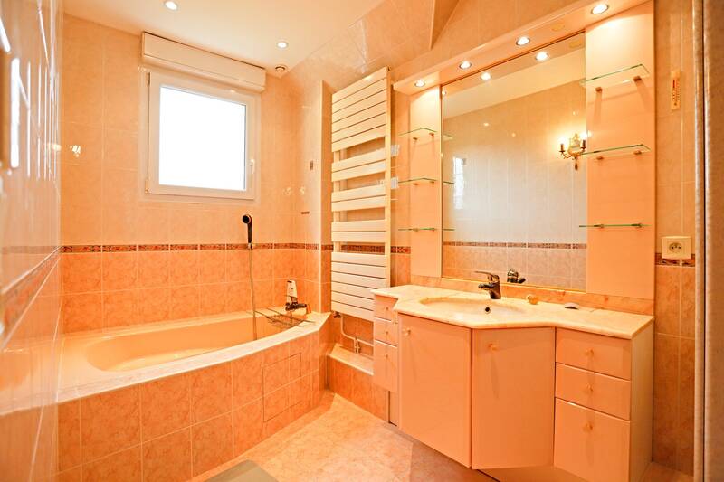 Bussy-Saint-Georges (77600)