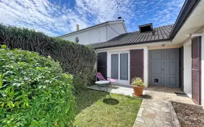 Le Mesnil-Saint-Denis (78320)