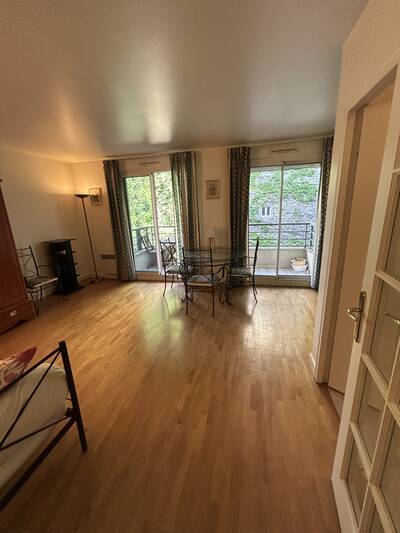 Location appartement studio Paris 15e