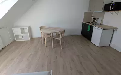 Nantes (44000)