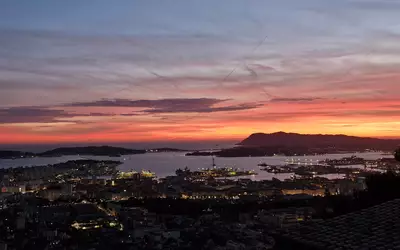 Toulon (83000)