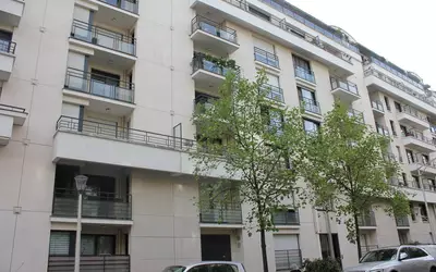 Issy-Les-Moulineaux (92130)